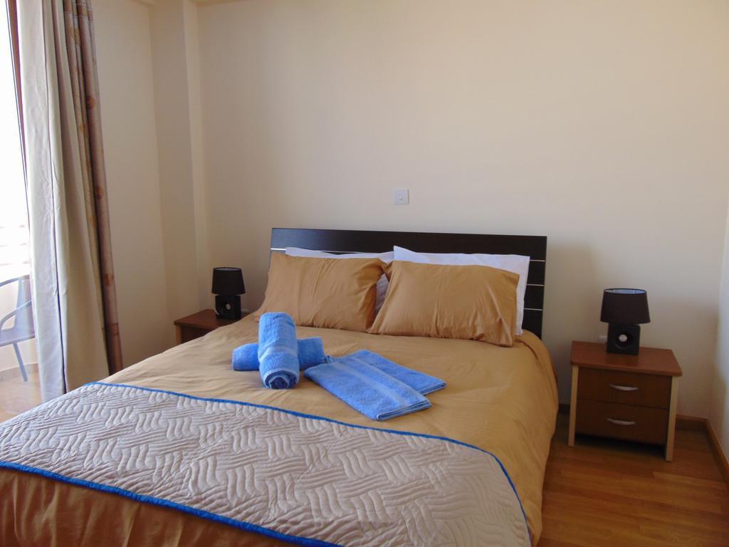 Ithaki Phinikoudes Apartment No. 205 ลาร์นาคา ห้อง รูปภาพ